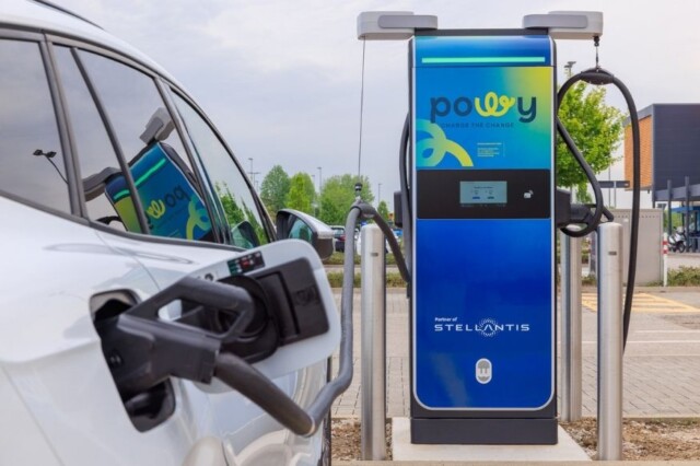 Powy in Spagna contribuisce al futuro della mobilità elettrica