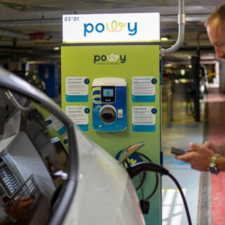 Come pagare la ricarica elettrica Powy a Porta Susa Torino