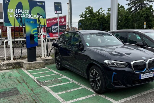 Colonnine Elettriche Powy alla Stazione di Servizio APSA Verona Porta Nuova - Casi di Successo