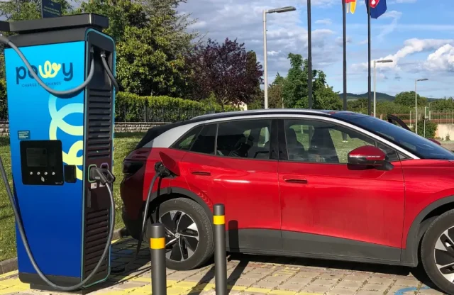 Ricarica Auto Elettrica