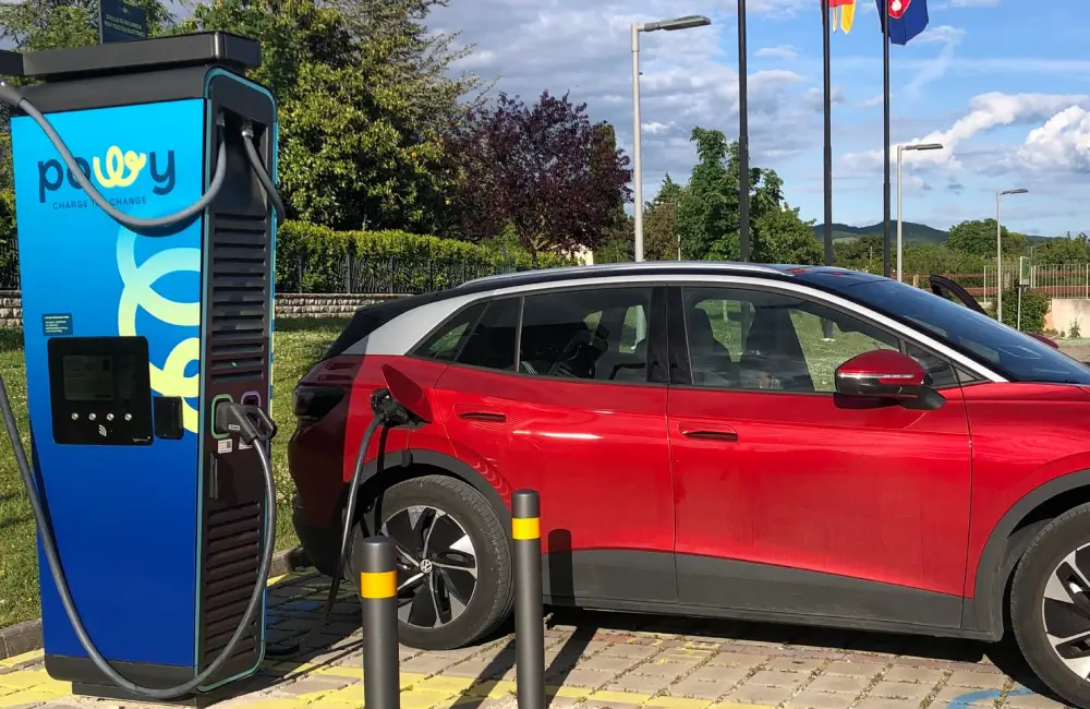 Installation of Charging Stations in Hotels: Technical and Regulatory Requirements