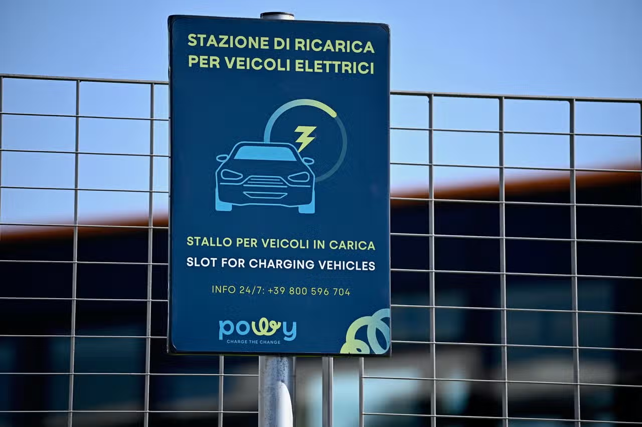 Recarga de coches eléctricos e híbridos